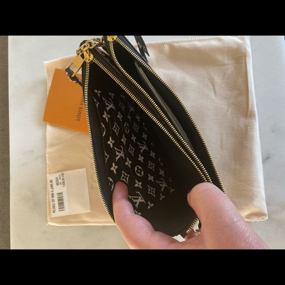 Louis Vuitton jungle pouchette rare! - Picture 4 of 7